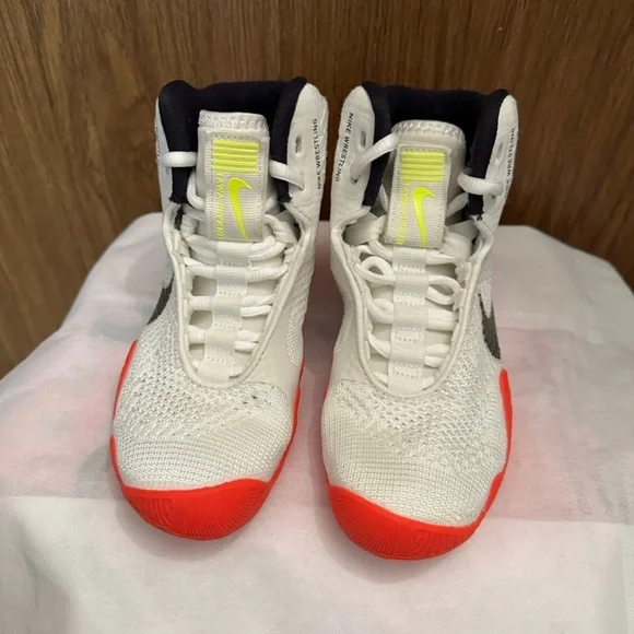 NIKE スウッシュロゴ 外箱 レッド/ホワイト　Tomoya ダンク（NIKE） ナイキ ダンク ロー SP NIKE DUNK LOW white